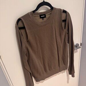 Monrow cold shoulder top